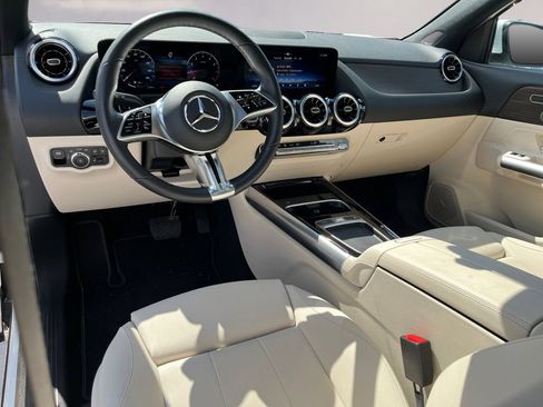 Certified 2026 Mercedes-Benz GLA 250 4MATIC image 10