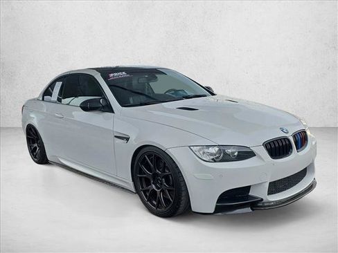 Used 2011 BMW M3 Convertible RWD image 7