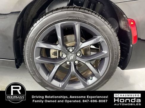 Used 2023 Dodge Charger SXT w/ Blacktop Package RWD image 5