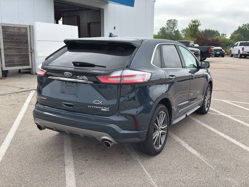 Used 2019 Ford Edge Titanium w/ Equipment Group 301A AWD/4WD image 5