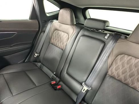 New 2026 Nissan Murano Platinum image 14