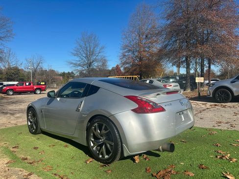 Used 2013 Nissan 370Z Touring w/ Sport Pkg image 5