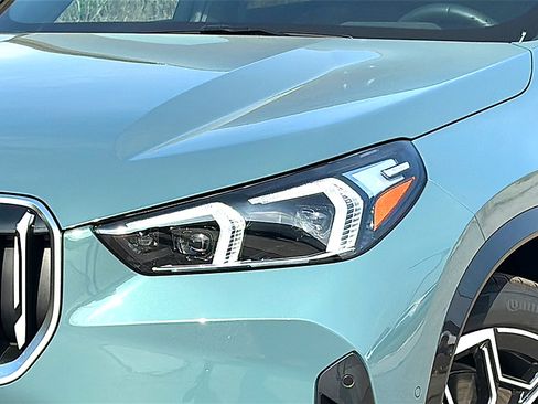 New 2026 BMW X1 xDrive28i w/ Technology Package AWD/4WD image 4