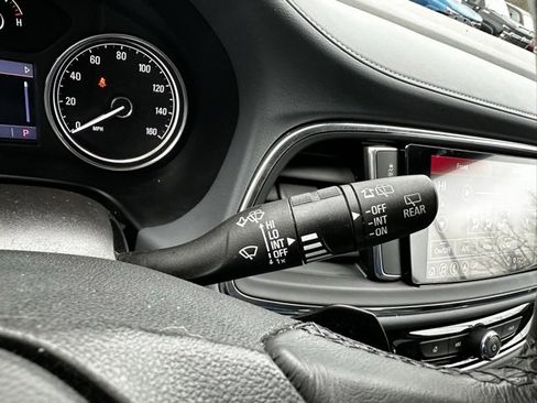 Used 2021 Buick Enclave Essence w/ Sound and Sites Package image 35