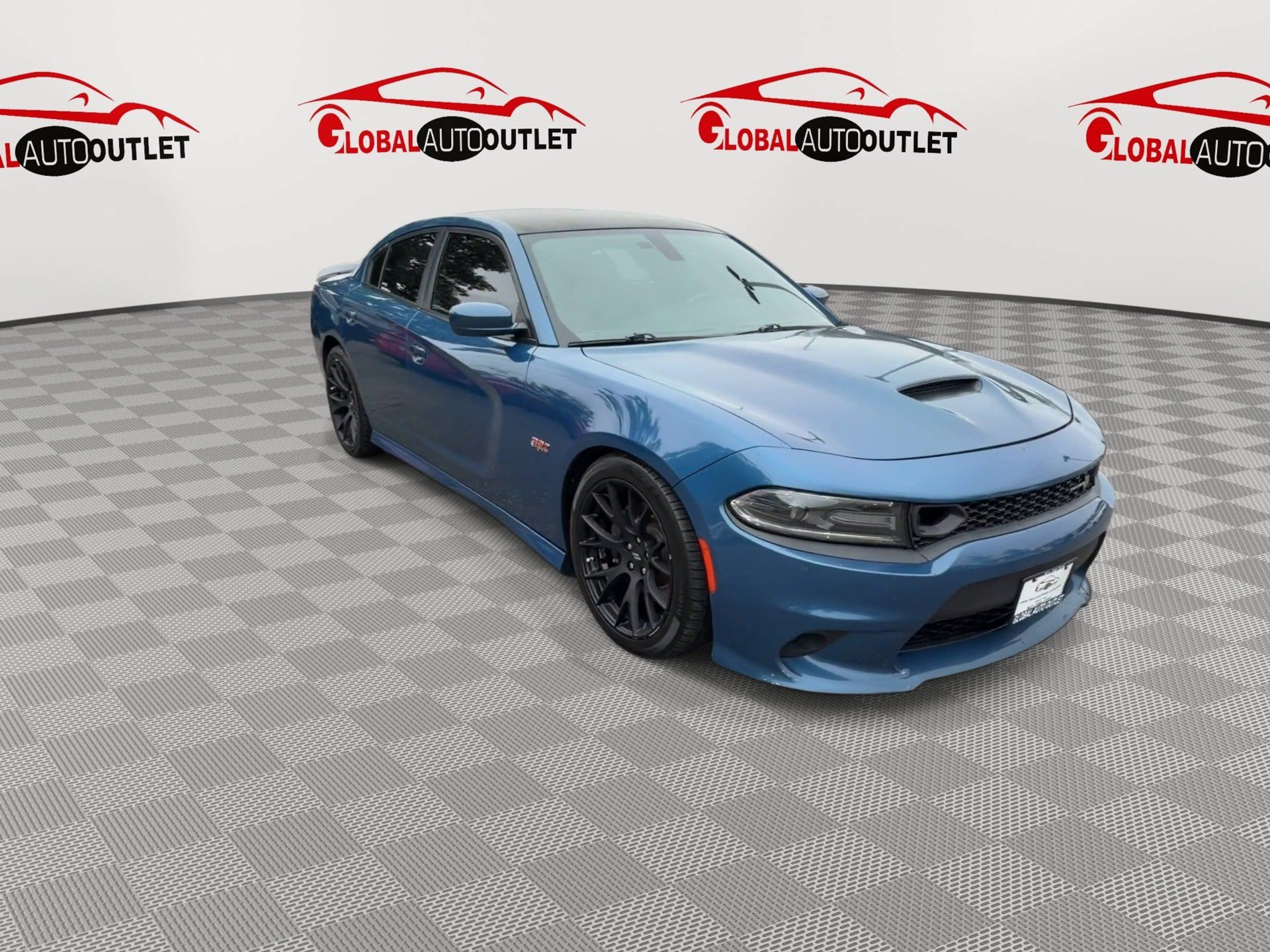 Used 2020 Dodge Charger Scat Pack RWD image 4
