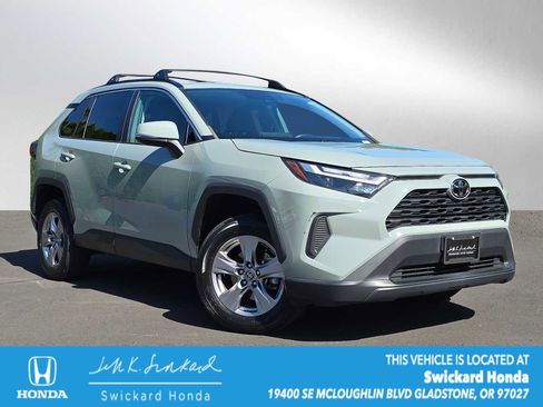 Used 2023 Toyota RAV4 XLE w/ Convenience Package FWD image 1