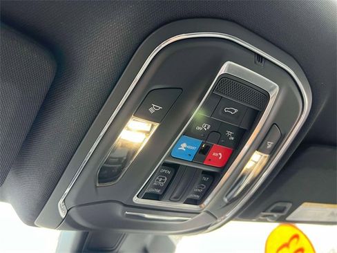 Certified 2023 Jeep Grand Cherokee Altitude image 37