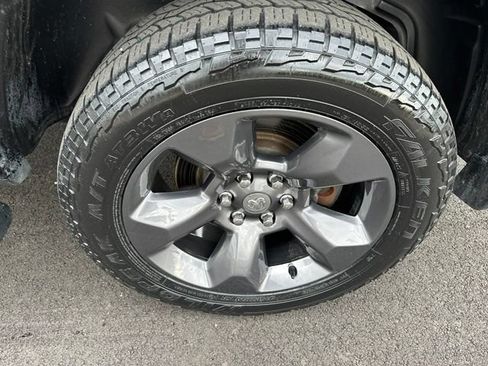 Used 2023 RAM 1500 Laramie AWD/4WD image 8