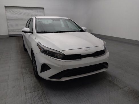 Used 2022 Kia Forte LXS FWD image 14