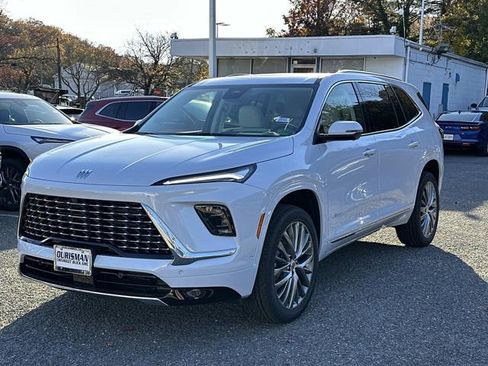 New 2026 Buick Enclave Avenir w/ Super Cruise Package image 5