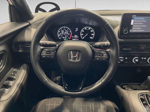 Used 2023 Honda HR-V Sport image 12