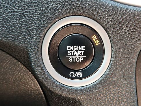 Used 2021 Dodge Charger SXT w/ Leather Interior Group RWD image 32