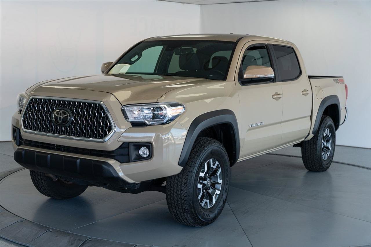 Used 2019 Toyota Tacoma TRD Off-Road AWD/4WD image 3