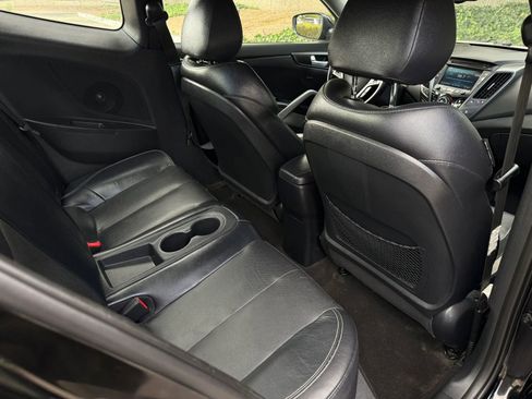 Used 2015 Hyundai Veloster Turbo FWD image 44