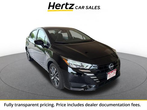 Used 2025 Nissan Versa SV FWD image 1