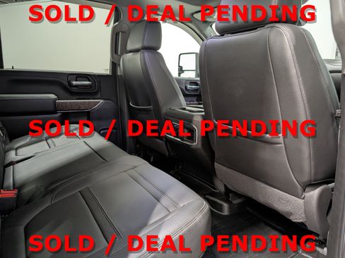 Used 2022 GMC Sierra 3500 Denali w/ Denali Ultimate Package image 20