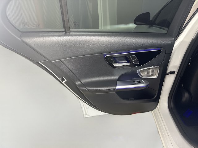 Used 2022 Mercedes-Benz C 300 Sedan w/ Exclusive Trim Package image 25