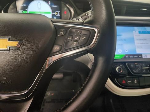Used 2020 Chevrolet Bolt LT FWD image 24