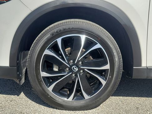 Used 2023 MAZDA CX-5 AWD 2.5 S w/ Premium Package image 6