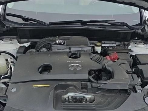 Used 2021 INFINITI QX50 Luxe AWD/4WD image 15