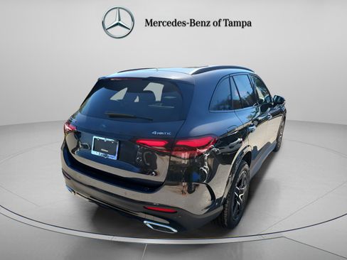 Used 2026 Mercedes-Benz GLC 300 4MATIC image 4