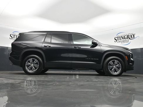 Used 2026 Chevrolet Traverse LT AWD/4WD image 24