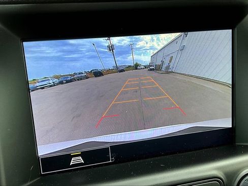 Certified 2024 GMC Terrain SLT image 29