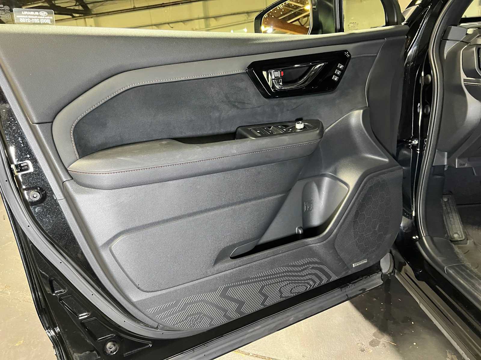 Used 2025 Subaru Forester Touring AWD/4WD image 21
