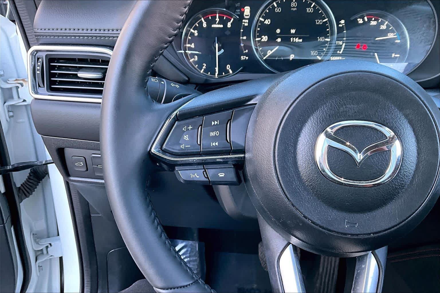 Used 2024 MAZDA CX-5 Carbon Edition AWD/4WD image 24