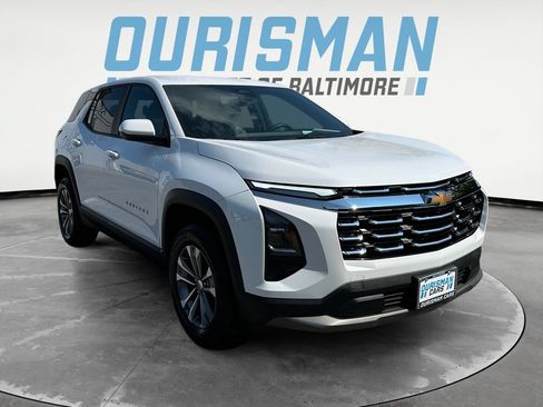 Used 2026 Chevrolet Equinox LT w/ Convenience Package II AWD/4WD image 1