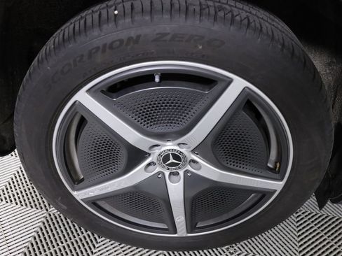 Certified 2025 Mercedes-Benz EQE 350+ 4MATIC SUV w/ AMG Line Exterior Package image 7
