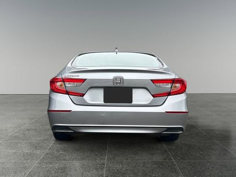 Used 2020 Honda Accord LX image 6