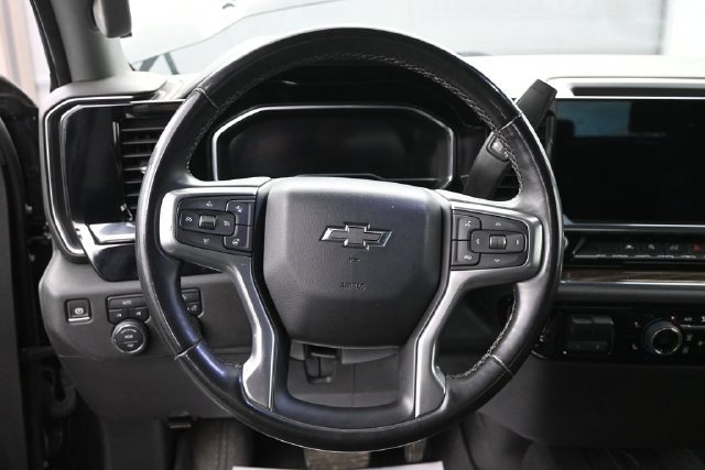 Used 2024 Chevrolet Silverado 1500 RST w/ Max Trailering Package AWD/4WD image 30