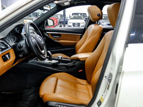 Used 2016 BMW 328i xDrive Sedan image 3