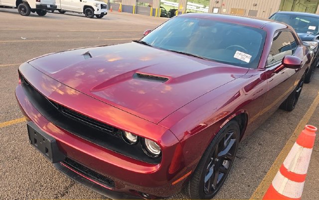 Used 2023 Dodge Challenger SXT w/ Blacktop Package RWD image 1