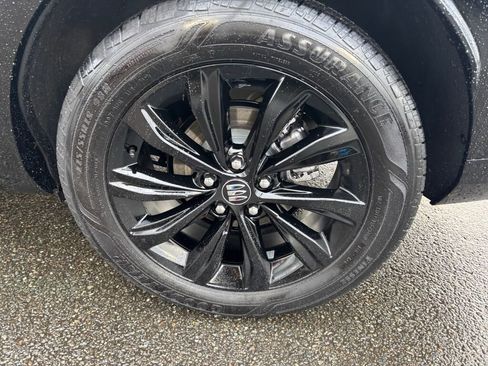 Used 2024 Buick Envista Sport Touring w/ Convenience I Package image 9