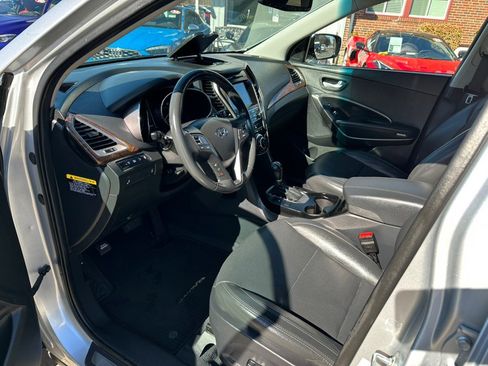 Used 2018 Hyundai Santa Fe Sport 2.0T w/ Cargo Package image 11