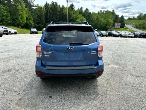 Used 2017 Subaru Forester 2.5i Limited image 5