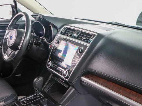 Used 2018 Subaru Outback 2.5i Limited w/ Popular Package #2 image 26