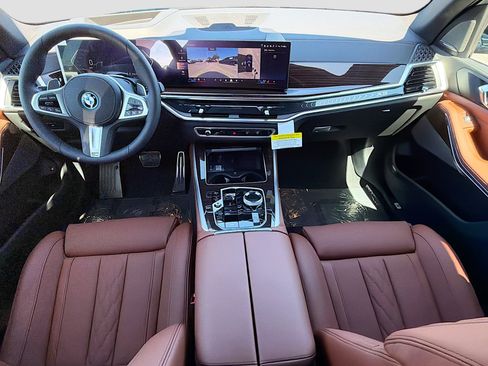 New 2026 BMW X5 xDrive50e w/ Executive Package image 16