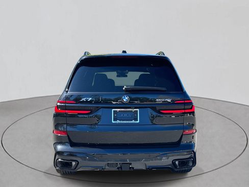 New 2026 BMW X7 xDrive40i w/ Executive Package image 4