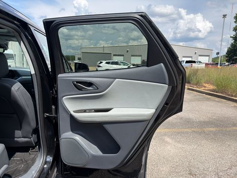 Used 2019 Chevrolet Blazer LT w/ Sun and Wheels Package FWD image 16