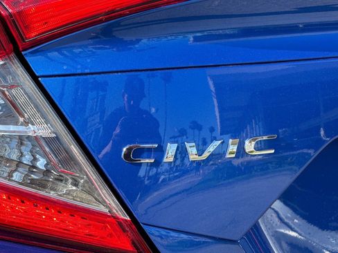Certified 2018 Honda Civic LX image 25