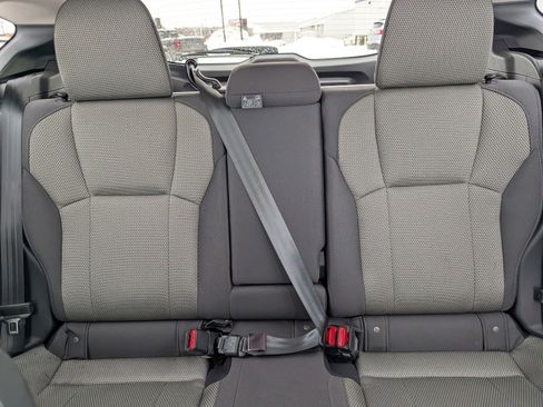 Used 2024 Subaru Crosstrek 2.0i Premium image 13