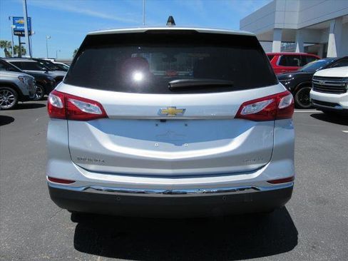 Used 2021 Chevrolet Equinox LT AWD/4WD image 6