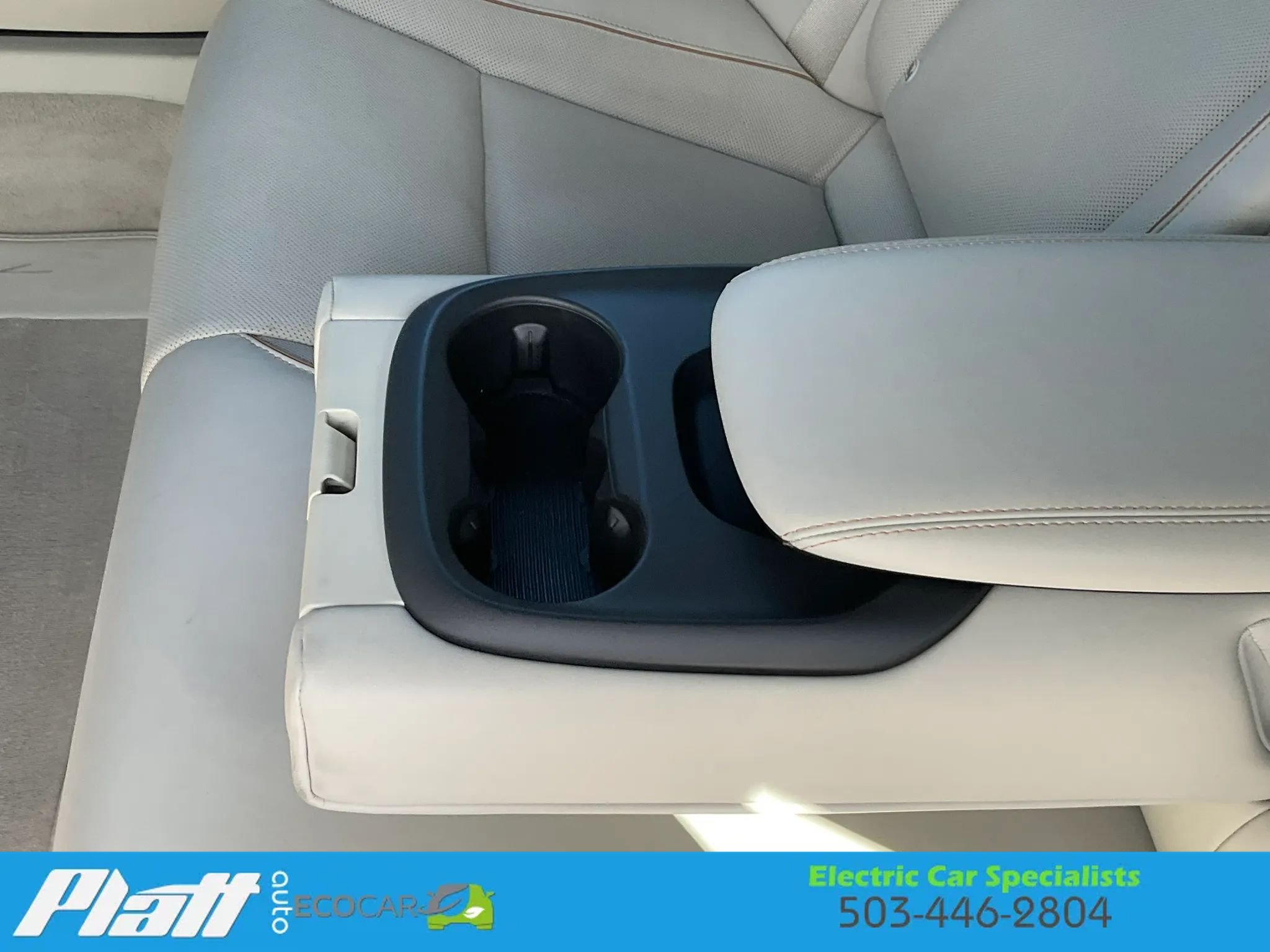 Used 2024 Lucid Air Touring AWD/4WD image 38