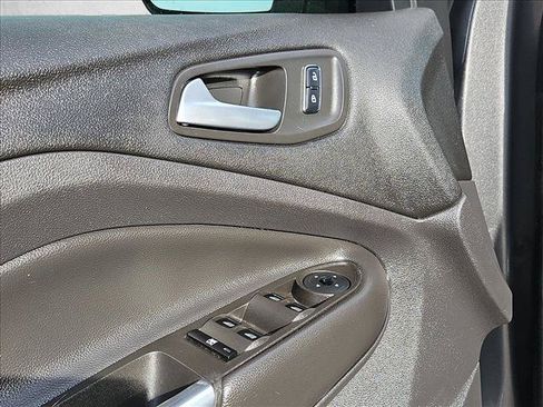 Used 2014 Ford Escape SE w/ Equipment Group 201A FWD image 12