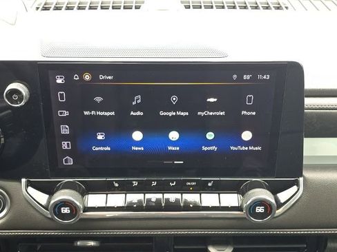 Used 2024 Chevrolet Colorado LT w/ LT Convenience Package III image 30