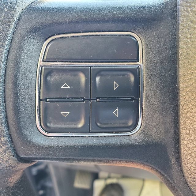 Used 2014 RAM 1500 Express AWD/4WD image 24