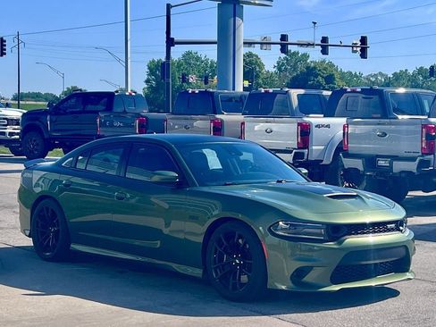 Used 2019 Dodge Charger Scat Pack w/ Daytona Edition Group RWD image 7